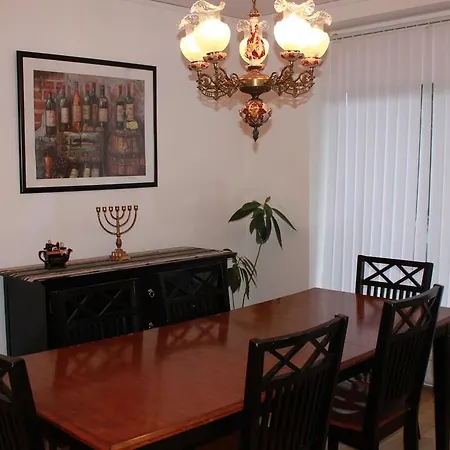 Art Holm Family Homeaway 아파트호텔
