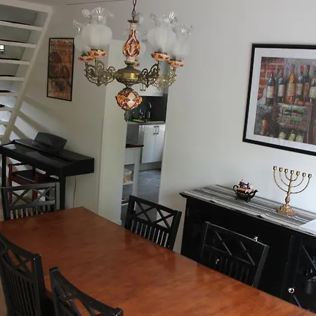 Art Holm Family Homeaway 아파트호텔 말뫼